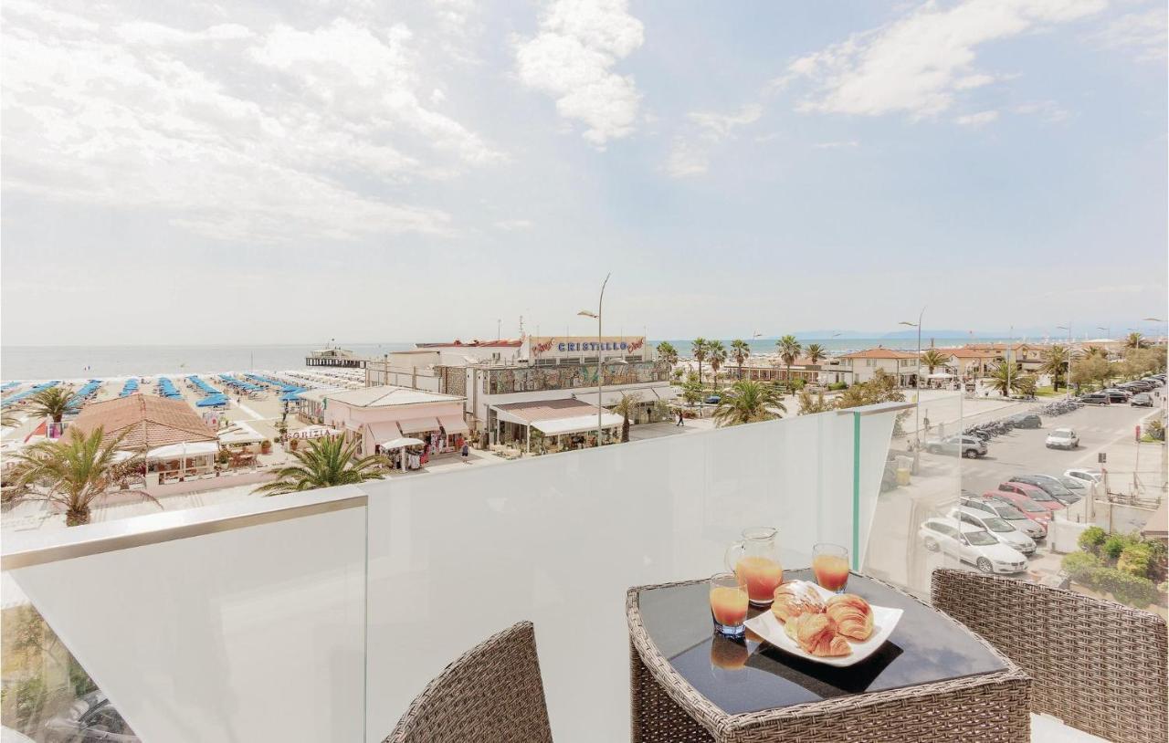Sul Mare Apartment Lido di Camaiore Luaran gambar